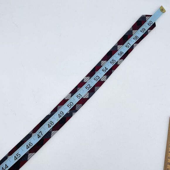 Geoffrey Beene Tile Diamond Pattern Men's 100% Silk Necktie Multi Color Handmade - Picture 9 of 16